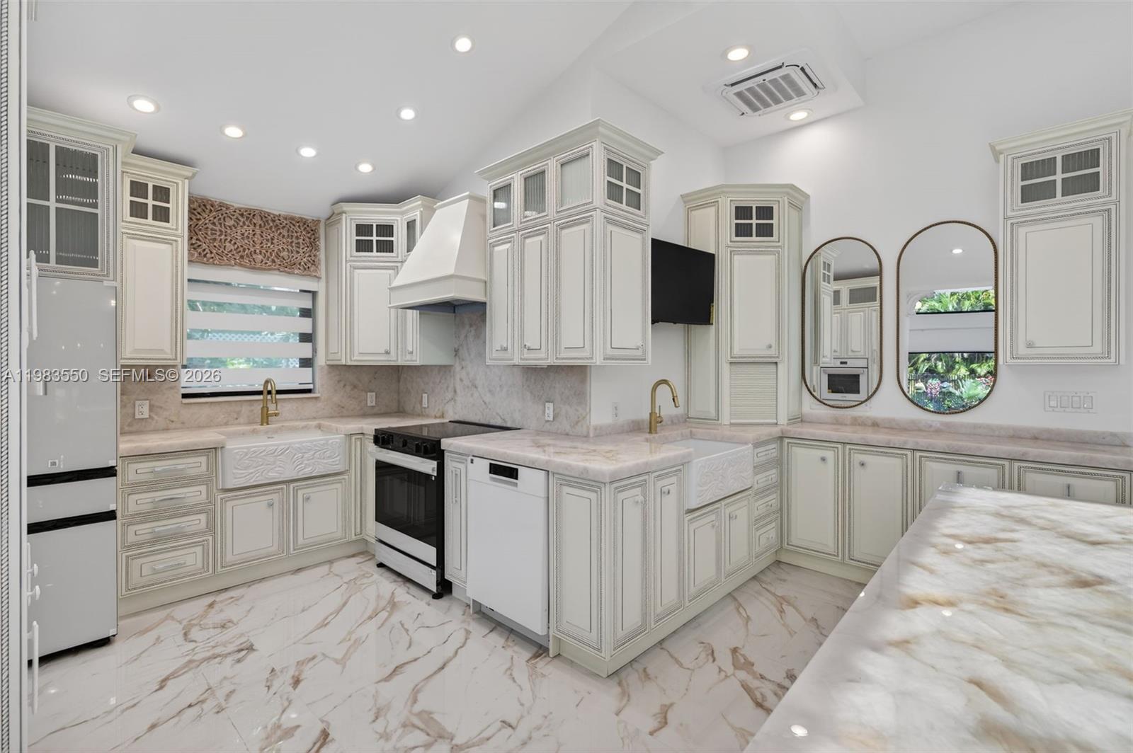941 NE 119th St, Biscayne Park FL 33161