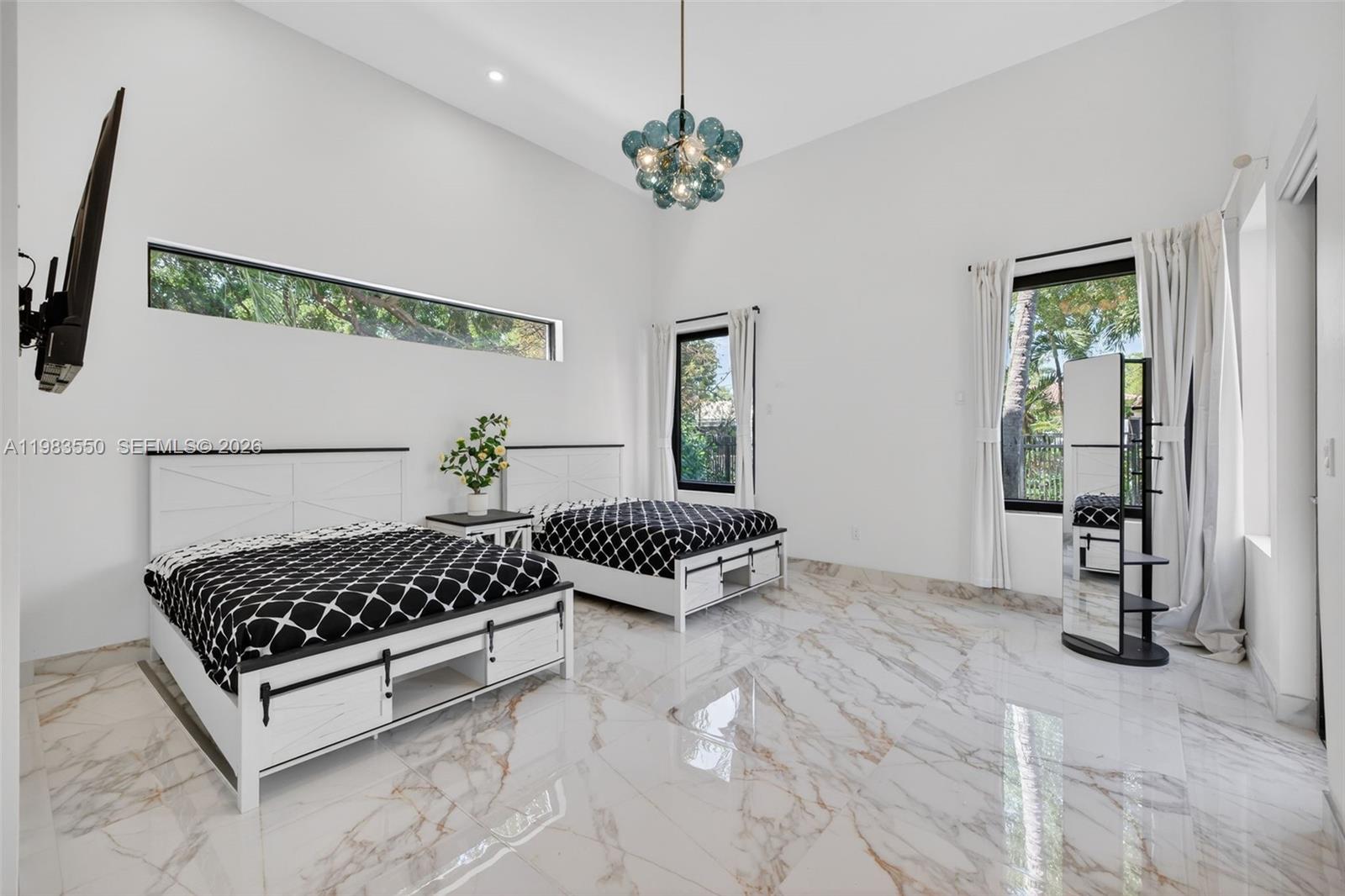 941 NE 119th St, Biscayne Park FL 33161