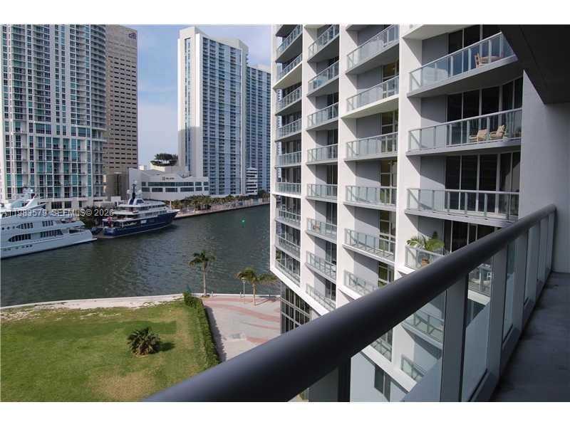 475 BRICKELL AVE #612, Miami FL 33131
