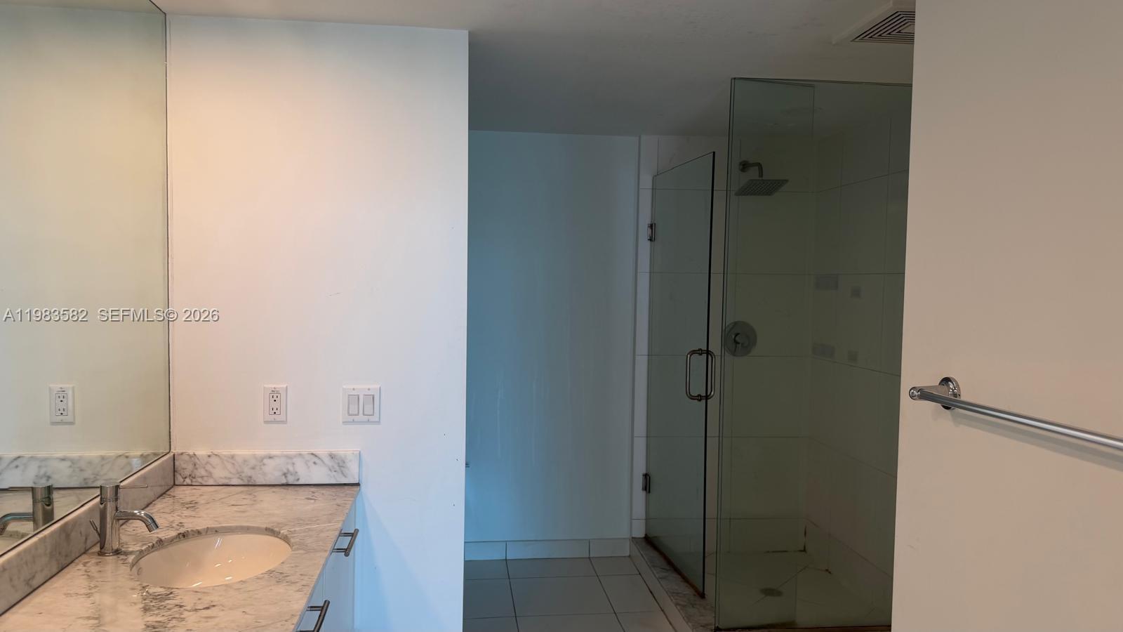 500 Brickell Ave #3005, Miami FL 33131