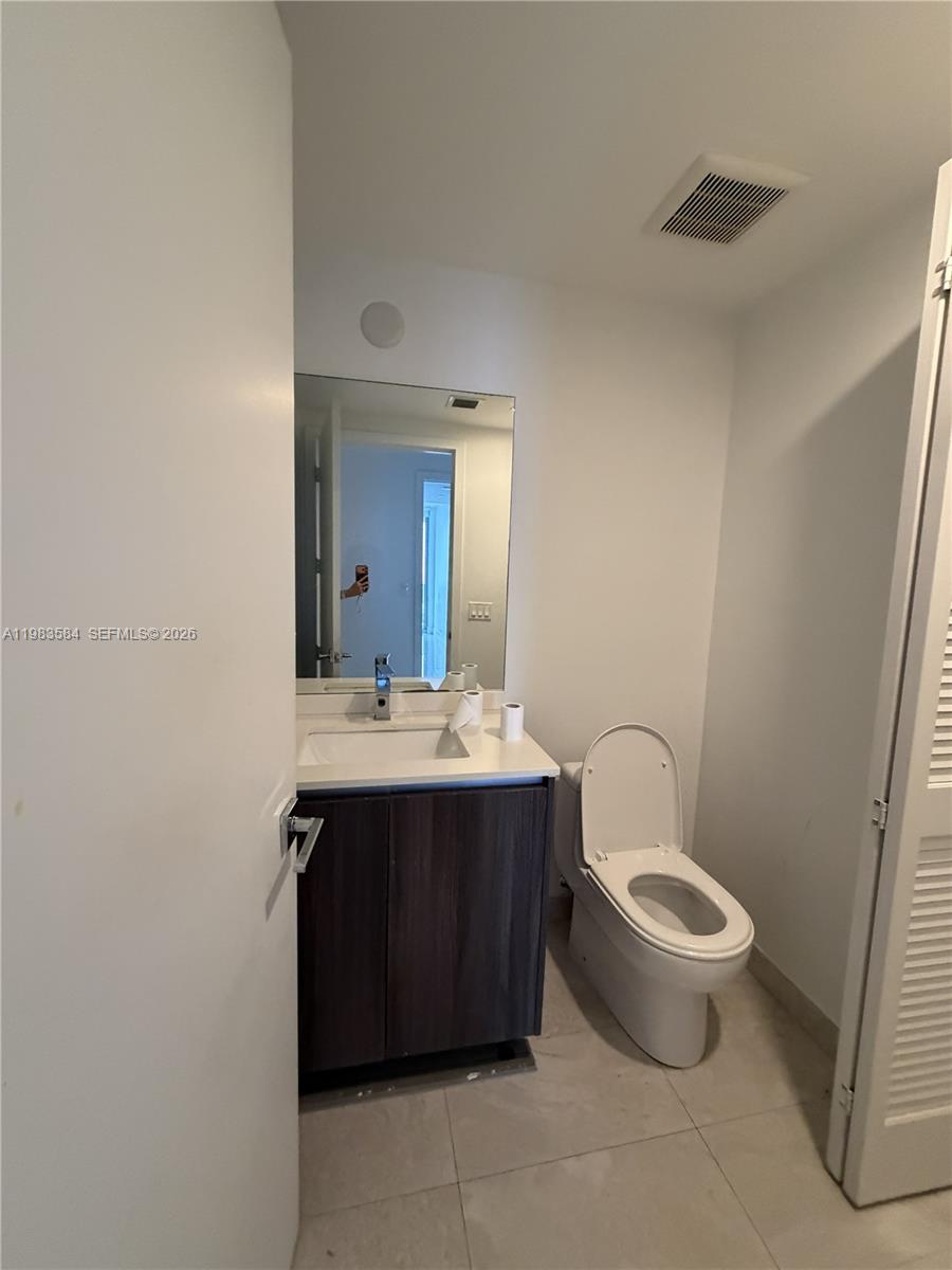 488 NE 18th St #4110, Miami FL 33132