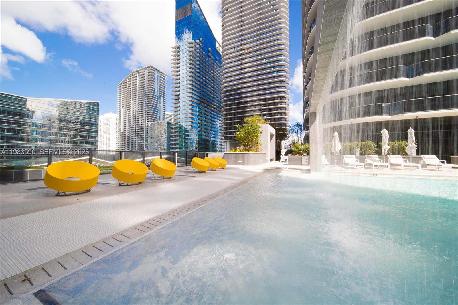45 SW 9th St #3809, Miami FL 33130