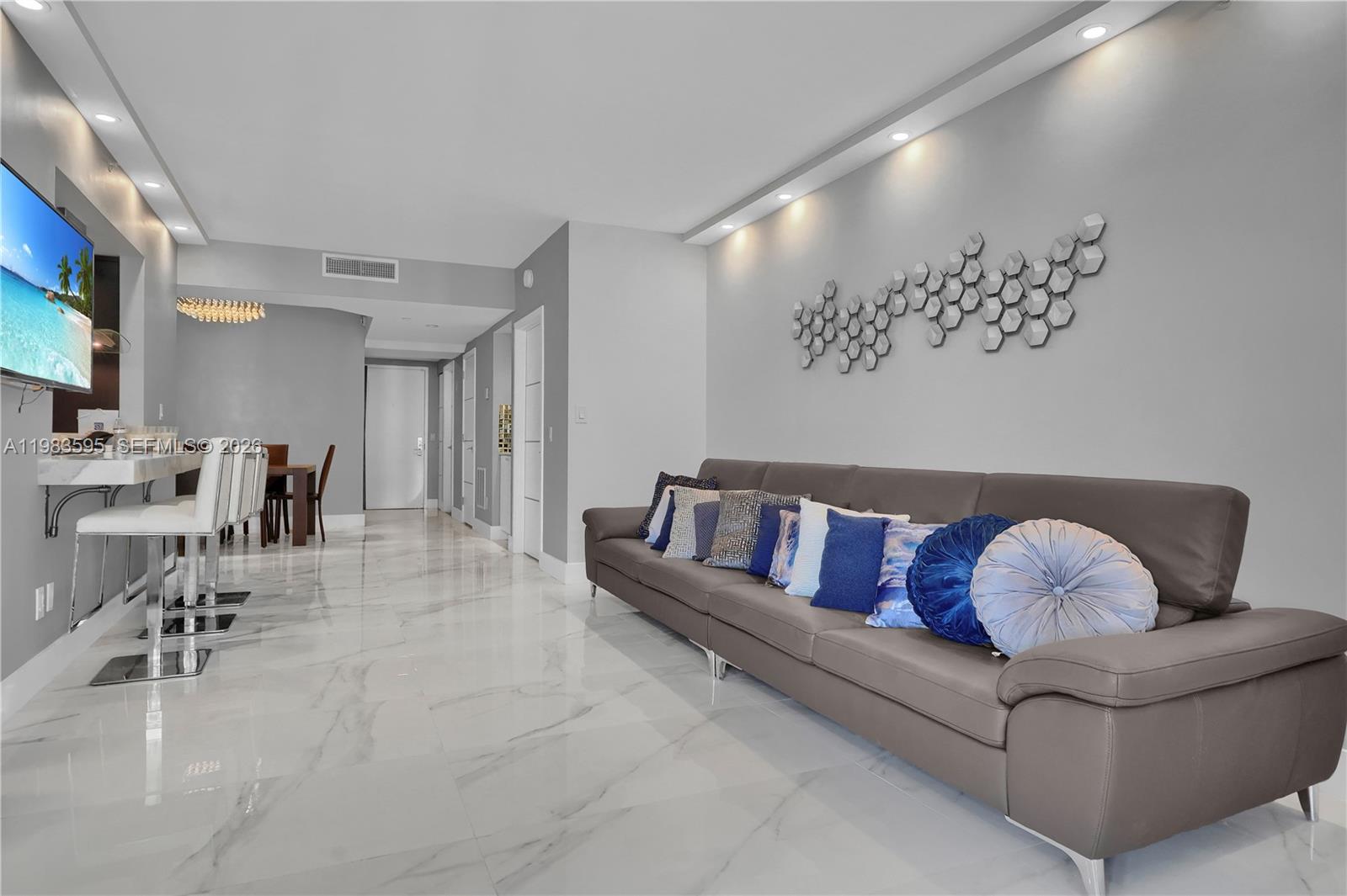 4775 Collins Ave #3508, Miami Beach FL 33140