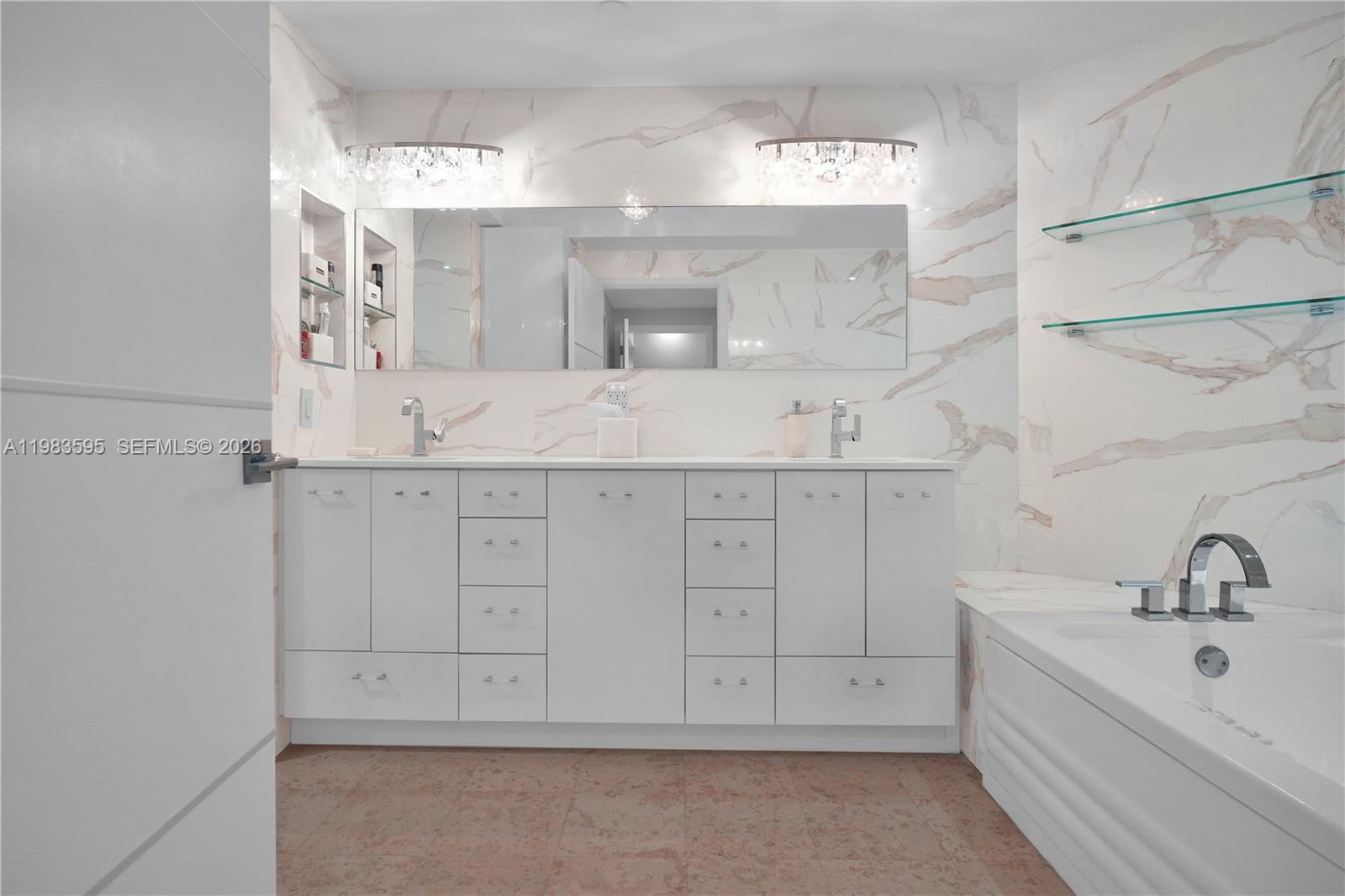 4775 Collins Ave #3508, Miami Beach FL 33140