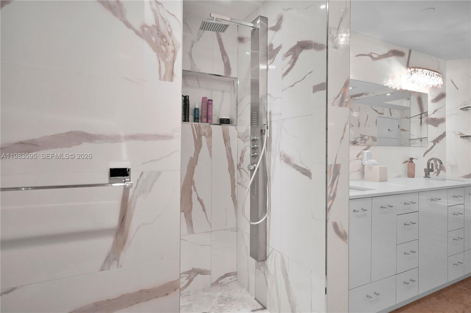 4775 Collins Ave #3508, Miami Beach FL 33140