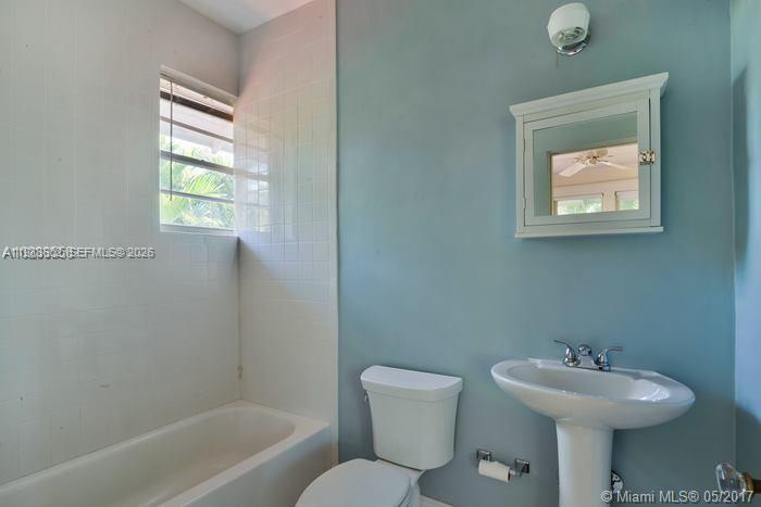 2000 S Miami Ave, Miami FL 33129