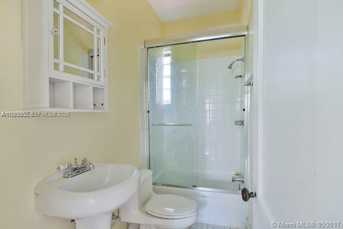 2000 S Miami Ave, Miami FL 33129