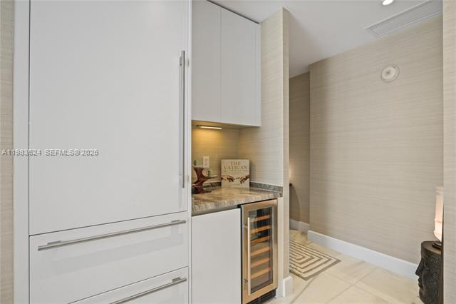 700 NE 26th Ter #2404, Miami FL 33137