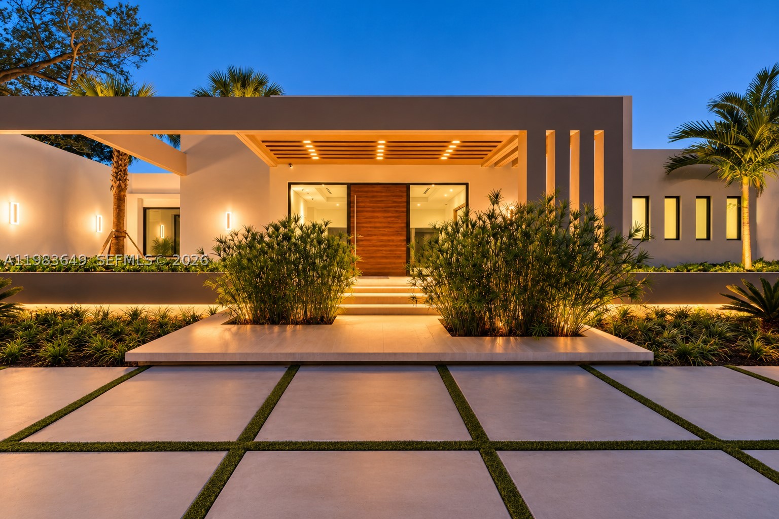 11720 SW 77th Ave, Pinecrest FL 33156