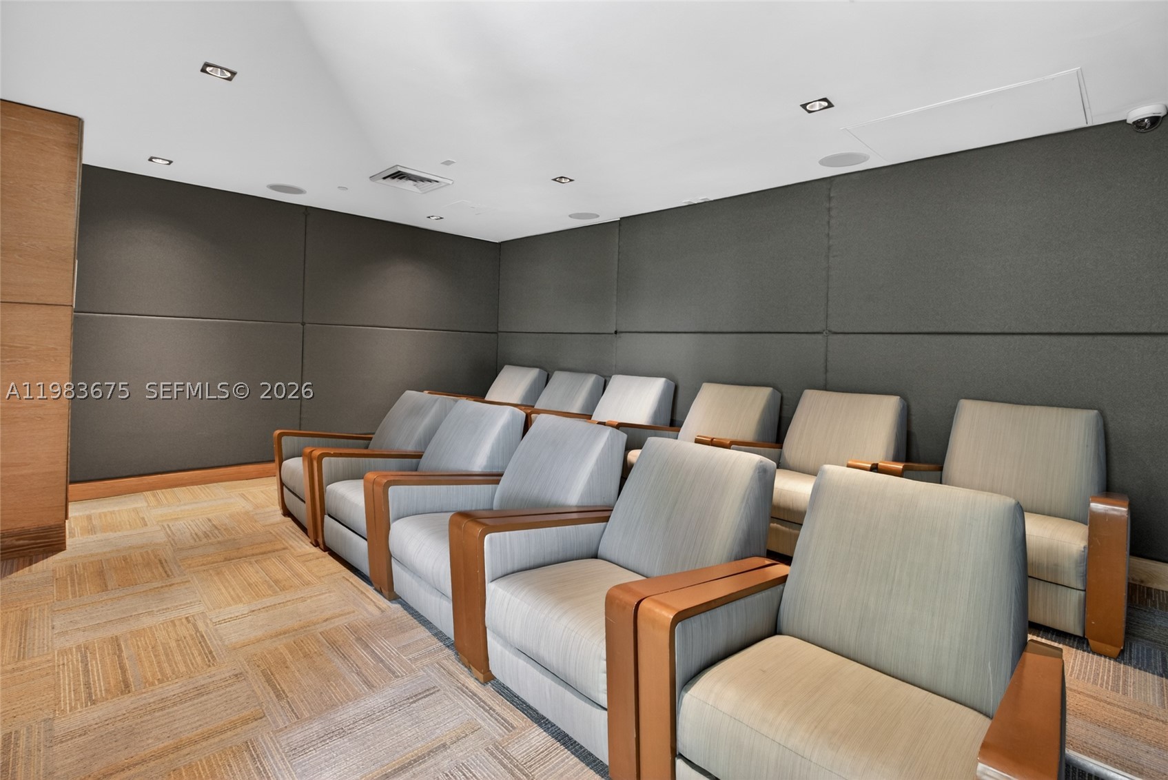 950 Brickell Bay Dr #4100, Miami FL 33131