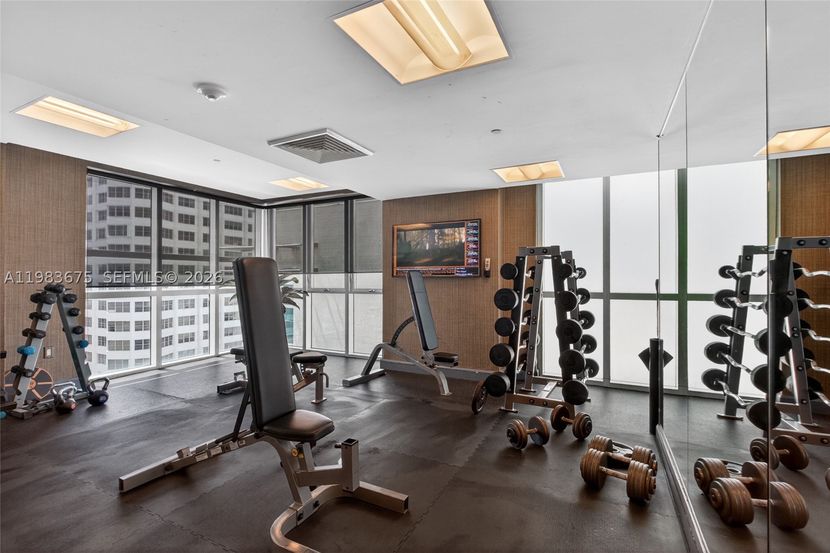 950 Brickell Bay Dr #4100, Miami FL 33131