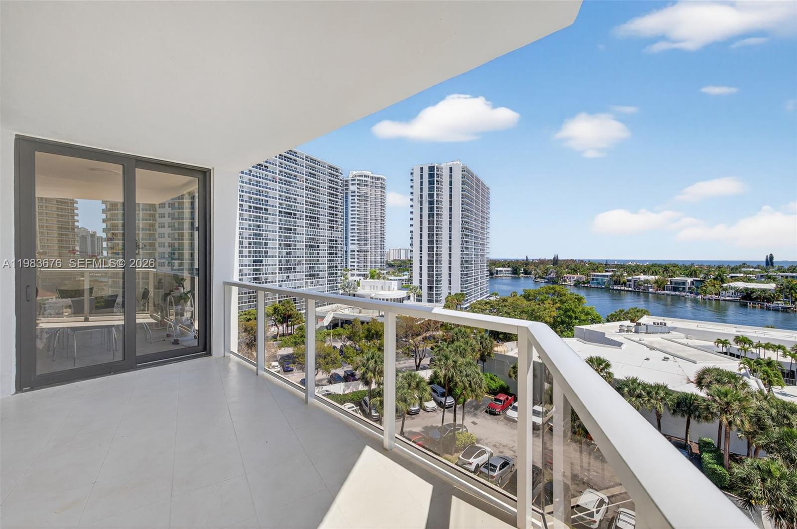 20281 E Country Club Dr #608, Aventura FL 33180