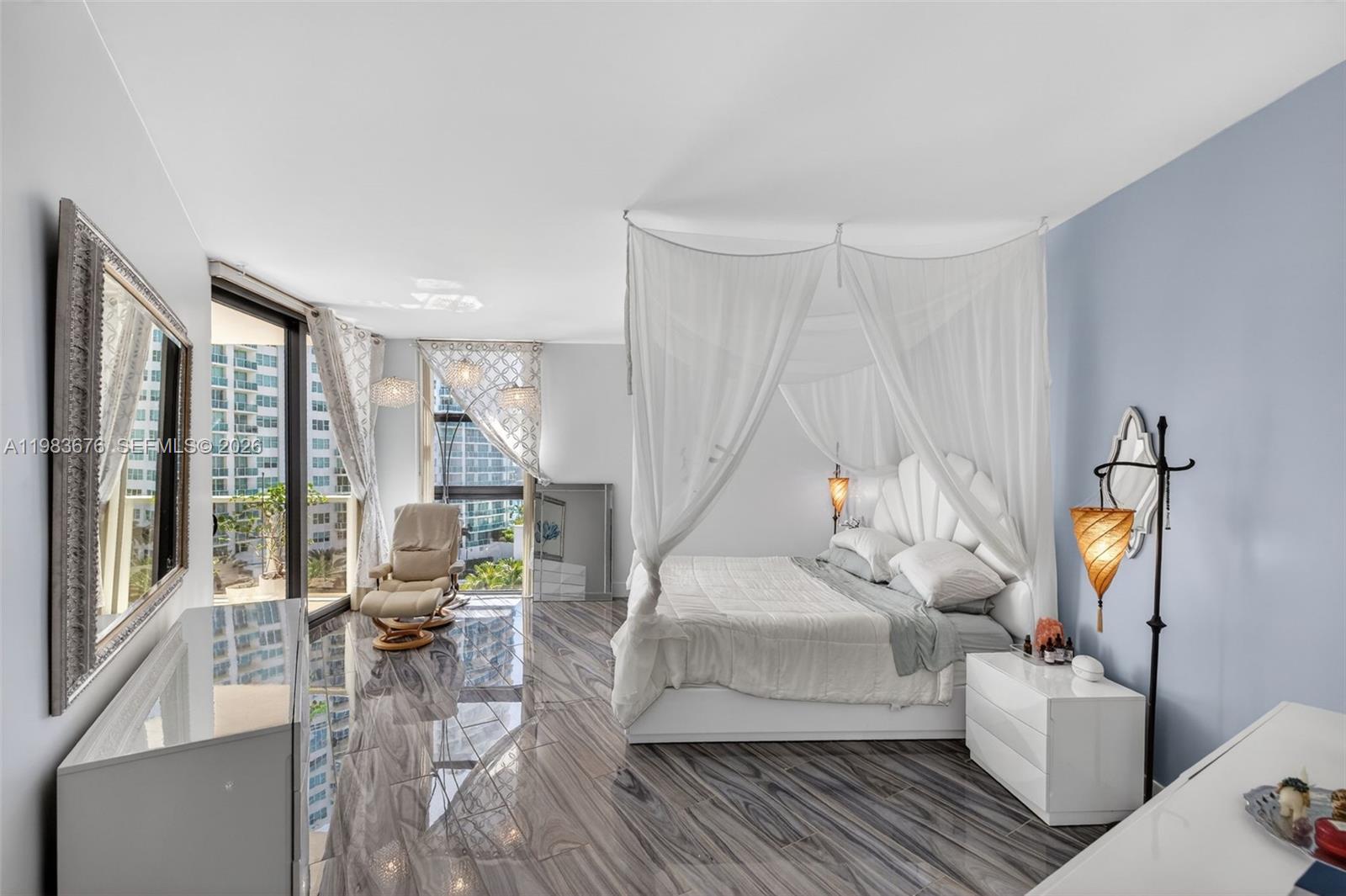 20281 E Country Club Dr #608, Aventura FL 33180