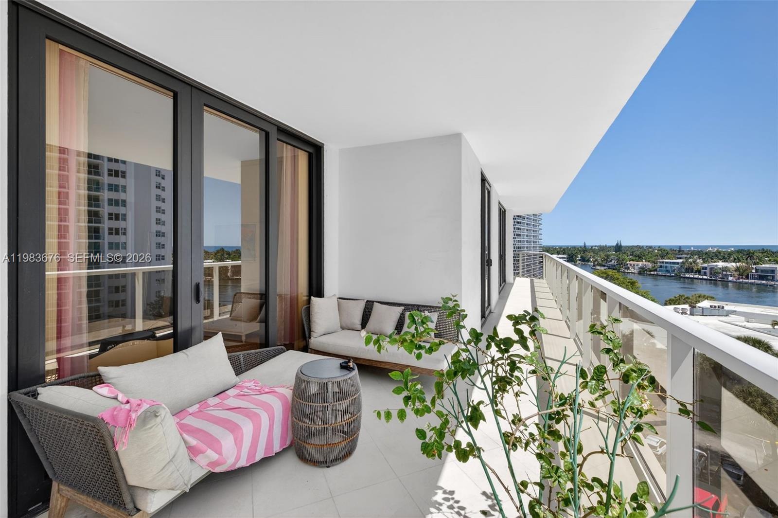 20281 E Country Club Dr #608, Aventura FL 33180