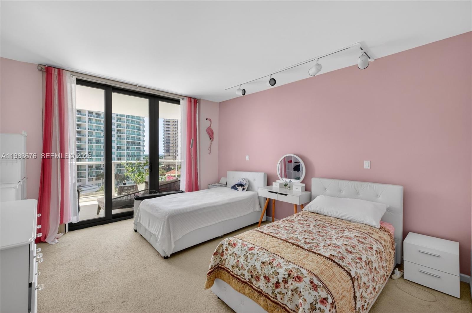 20281 E Country Club Dr #608, Aventura FL 33180