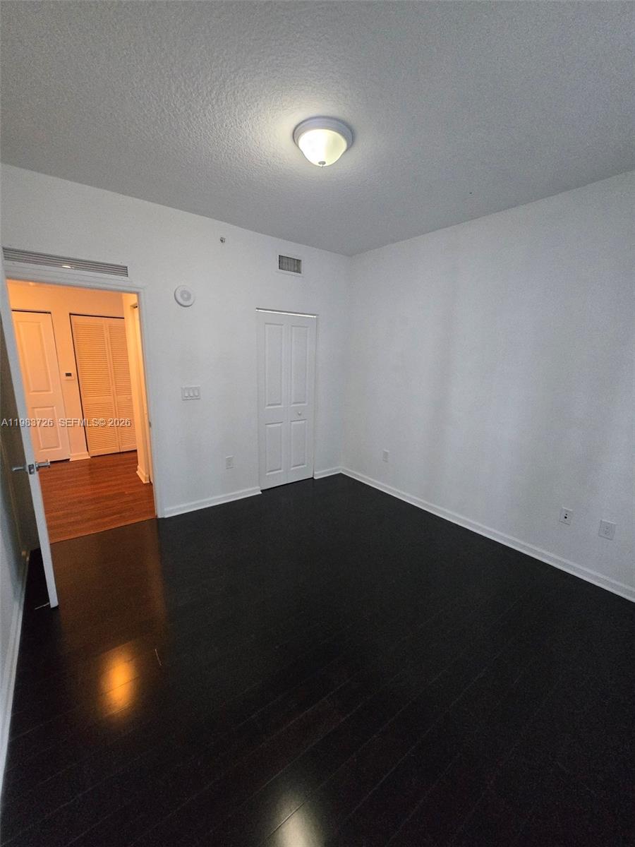 7910 Harbor Island Dr #510, North Bay Village FL 33141