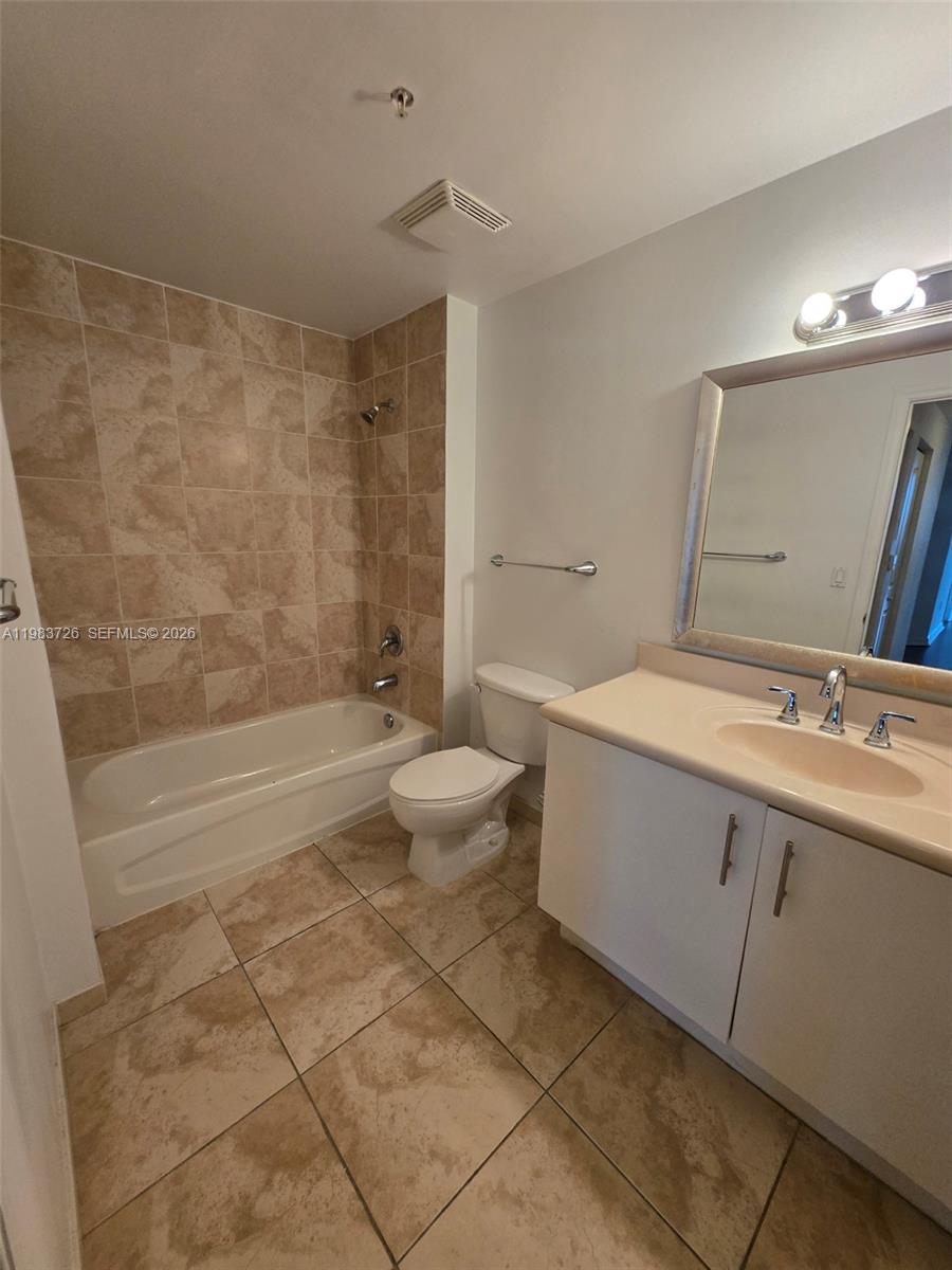 7910 Harbor Island Dr #510, North Bay Village FL 33141