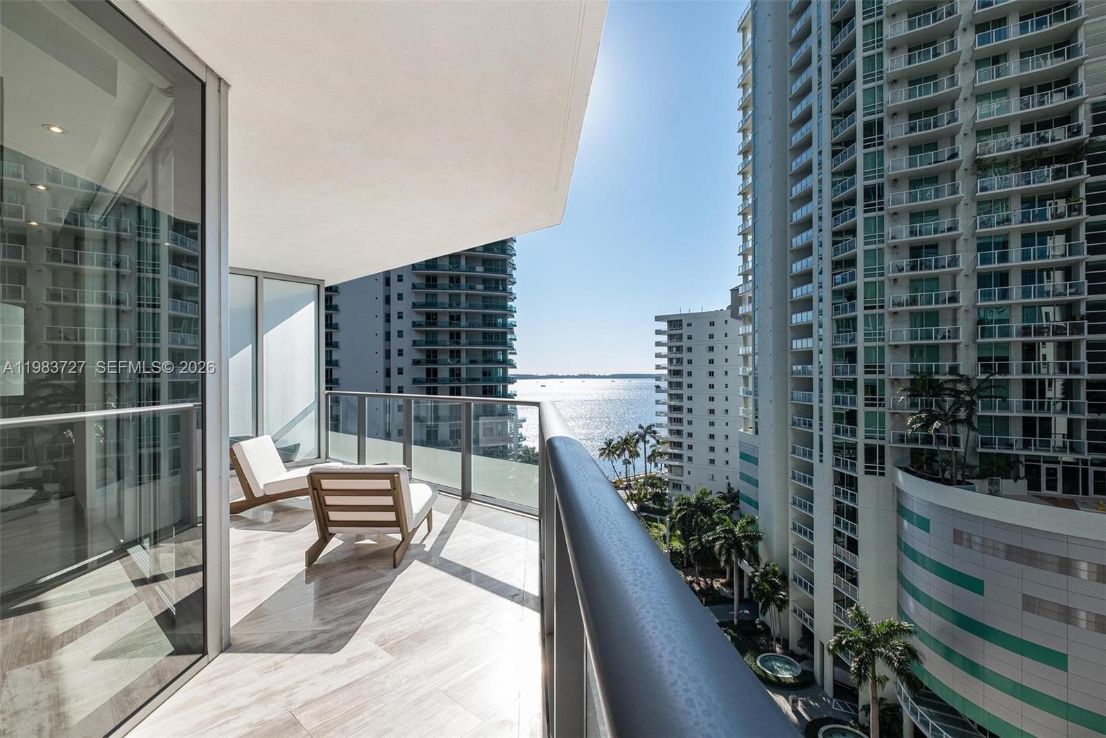 1300 Brickell Bay Dr #1102, Miami FL 33131