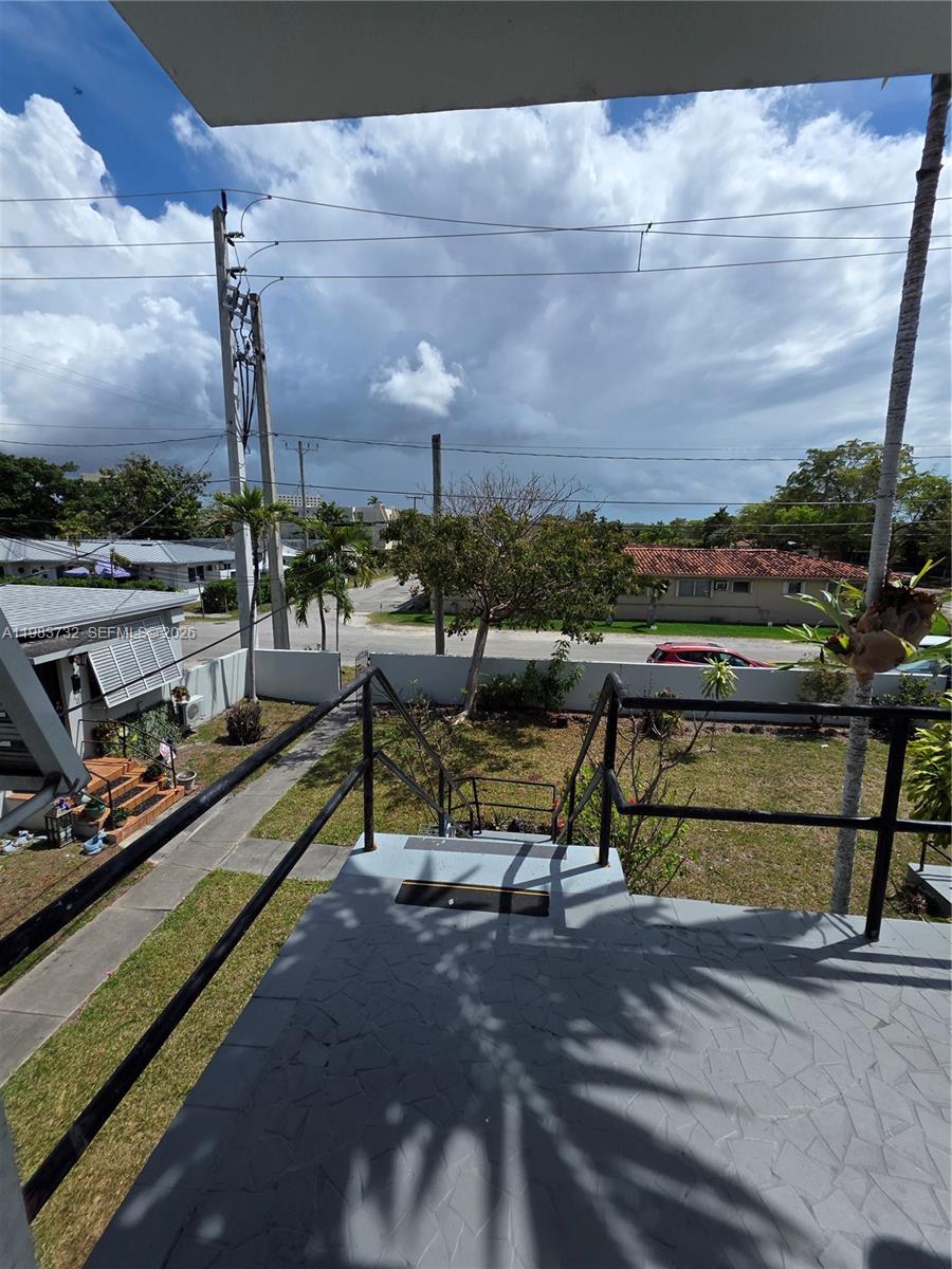 57 Esplanade Dr #71D, Miami Springs FL 33166