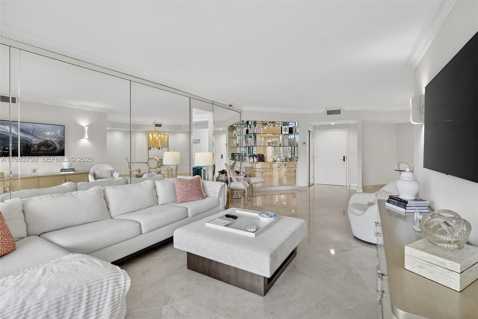 2800 Island Blvd #301, Aventura FL 33160