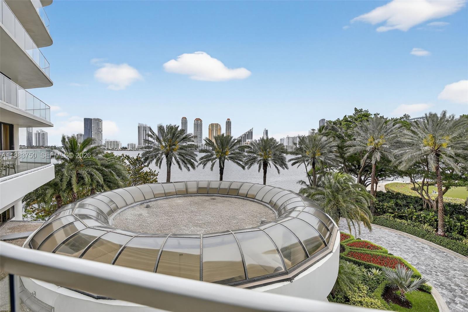 2800 Island Blvd #301, Aventura FL 33160