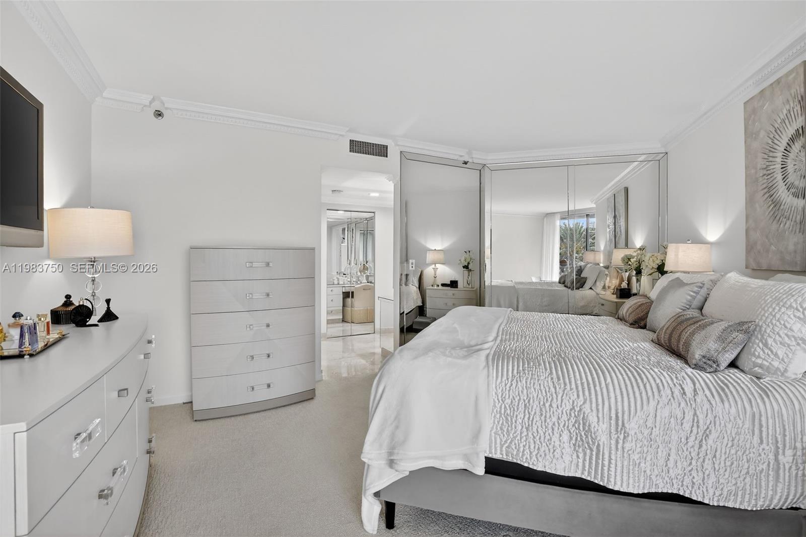 2800 Island Blvd #301, Aventura FL 33160