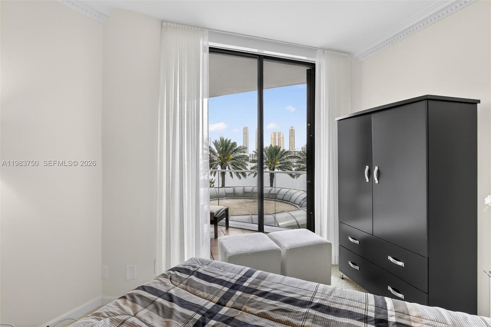 2800 Island Blvd #301, Aventura FL 33160