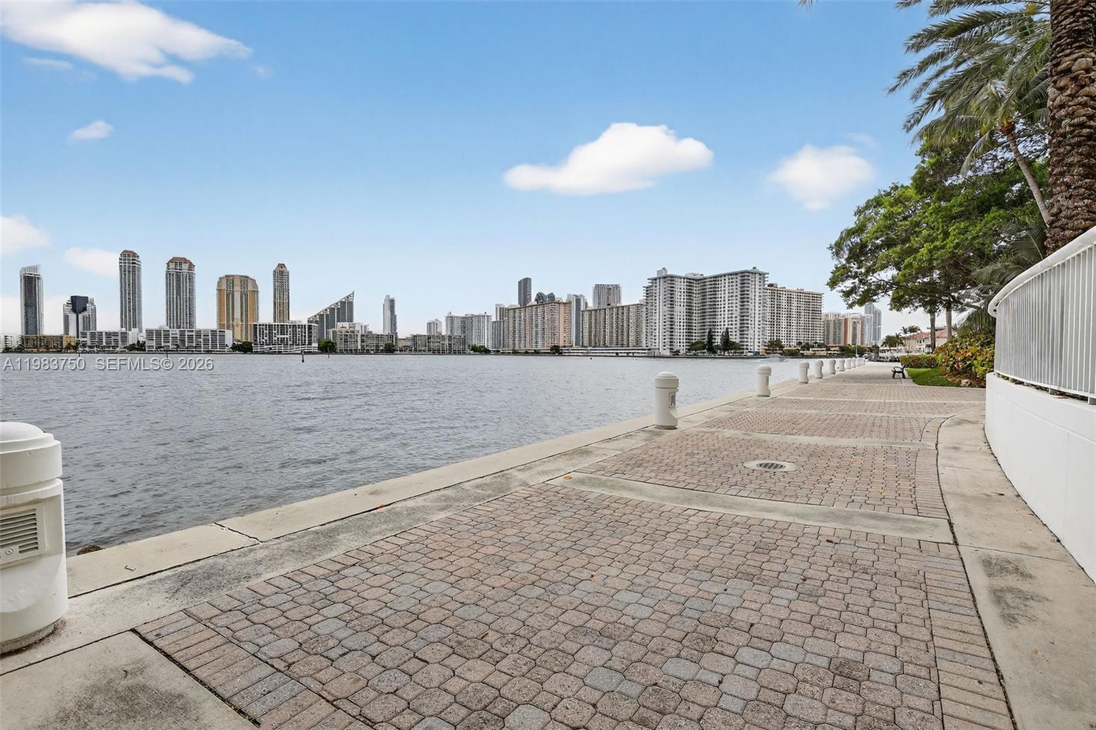2800 Island Blvd #301, Aventura FL 33160