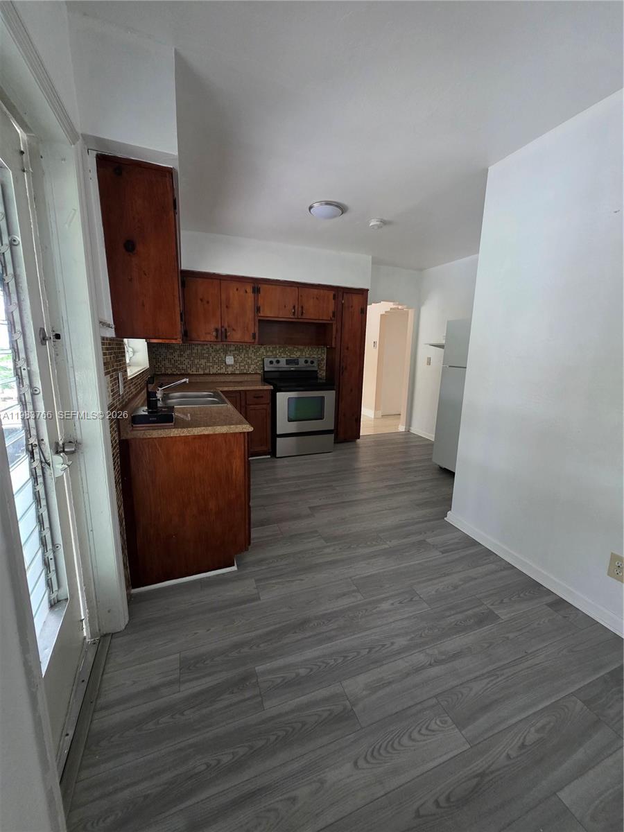 Miami Springs FL 33166 - A11983766
