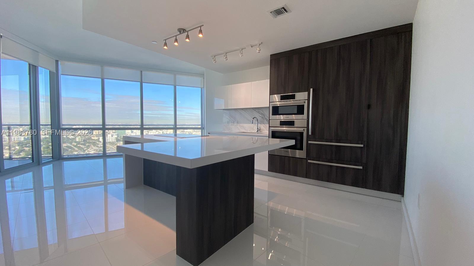 851 NE 1st Ave #2504, Miami FL 33132