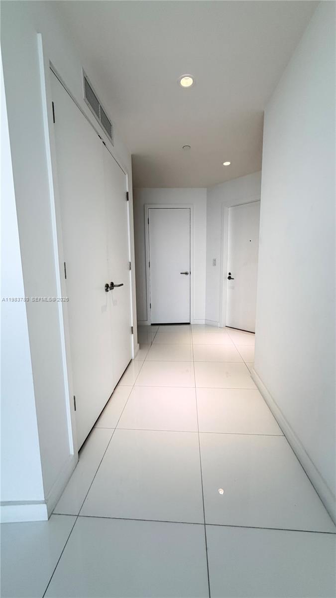851 NE 1st Ave #2504, Miami FL 33132