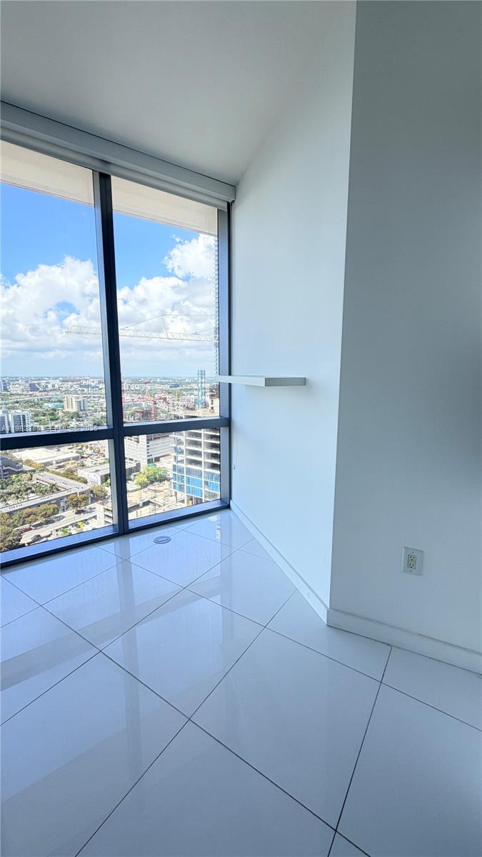 851 NE 1st Ave #2504, Miami FL 33132