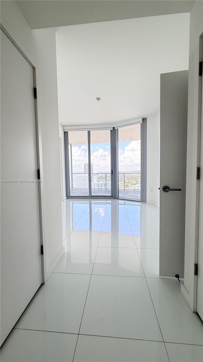 851 NE 1st Ave #2504, Miami FL 33132