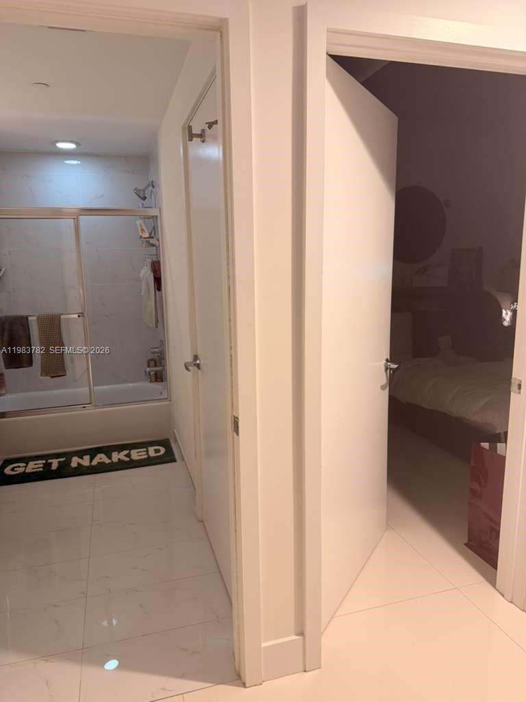 16385 BISCAYNE BLVD #303, Sunny Isles Beach FL 33160