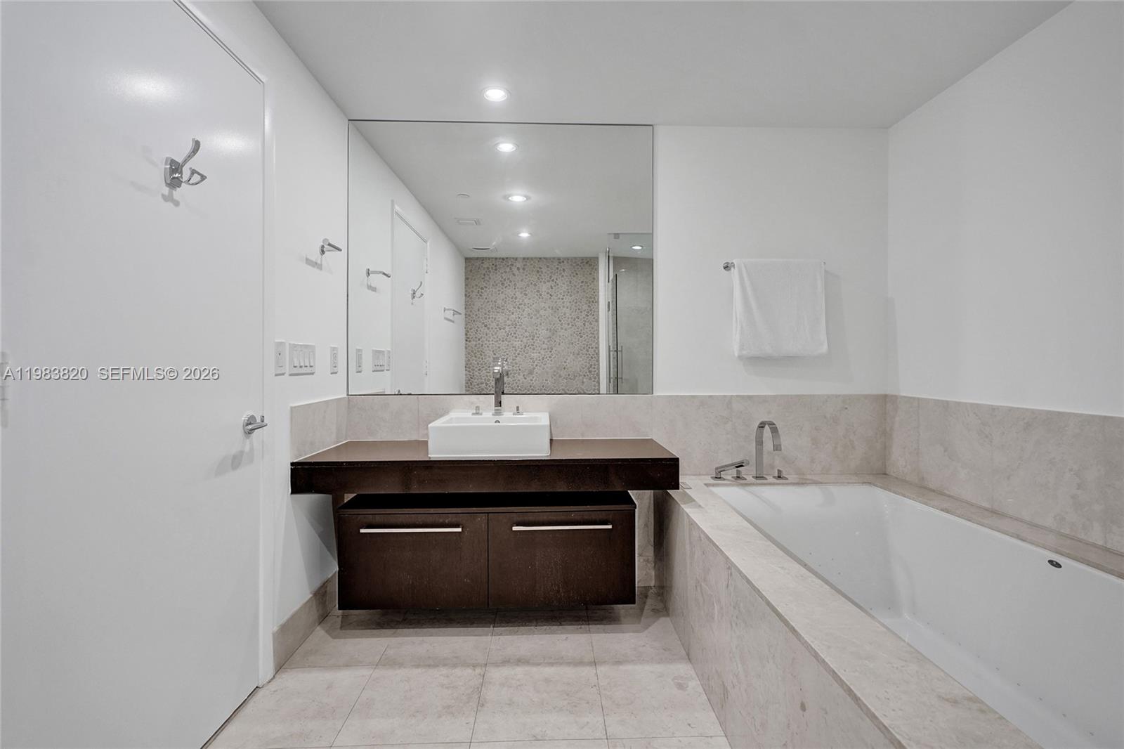 17121 Collins Ave #2003, Sunny Isles Beach FL 33160