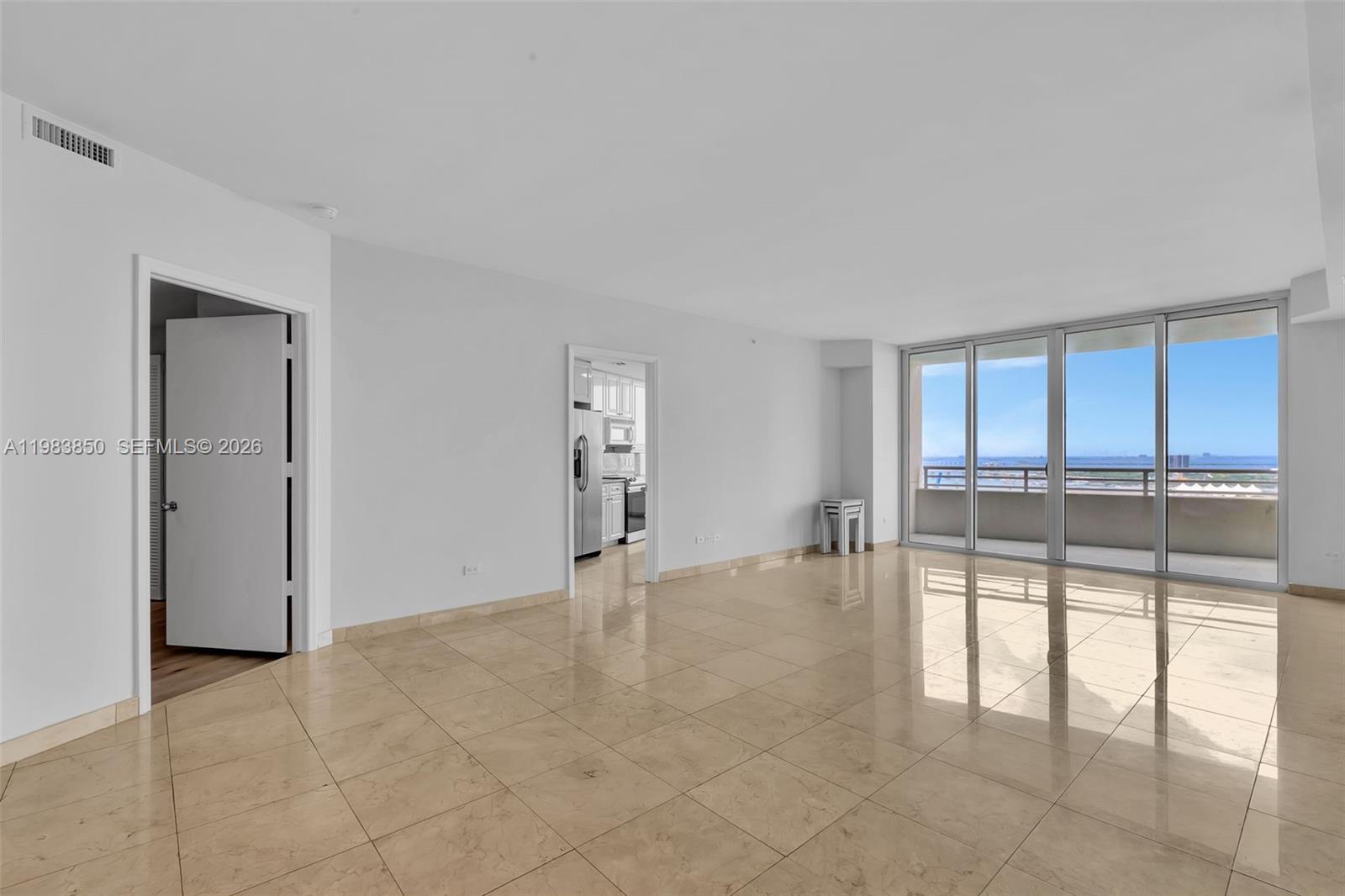 848 Brickell Key Dr #2602, Miami FL 33131