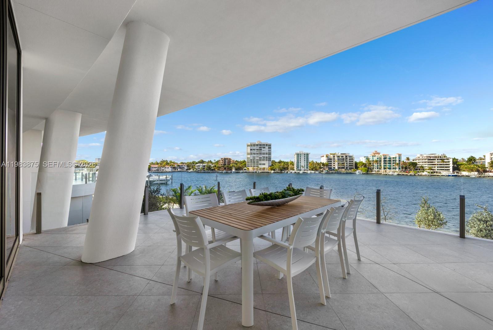 5 Grove Isle Dr #L205, Miami FL 33133