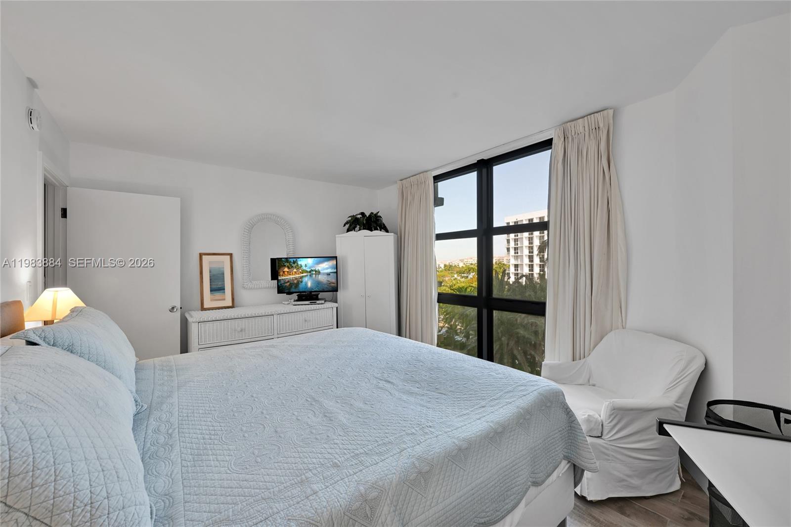 1111 Crandon Blvd #C504, Key Biscayne FL 33149