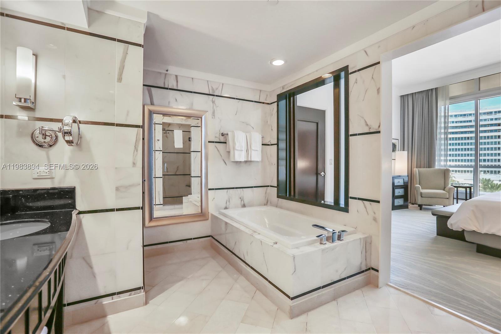 4391 Collins Ave #506/507, Miami Beach FL 33140