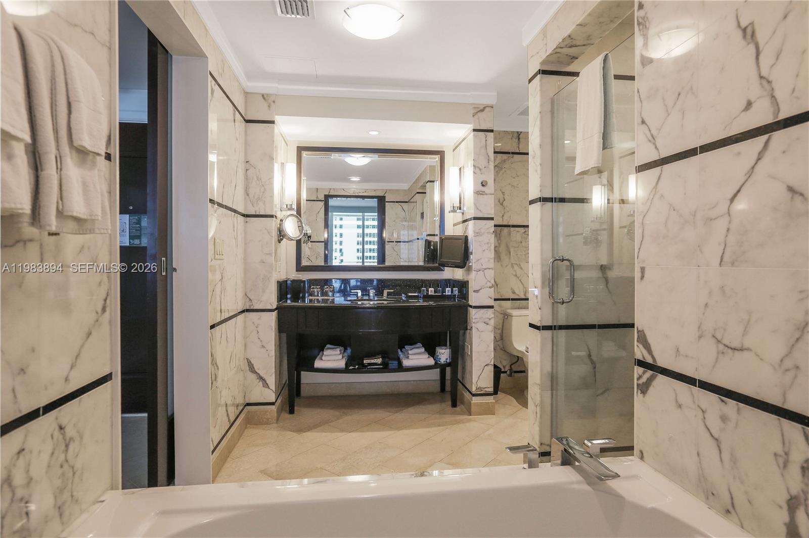 4391 Collins Ave #506/507, Miami Beach FL 33140