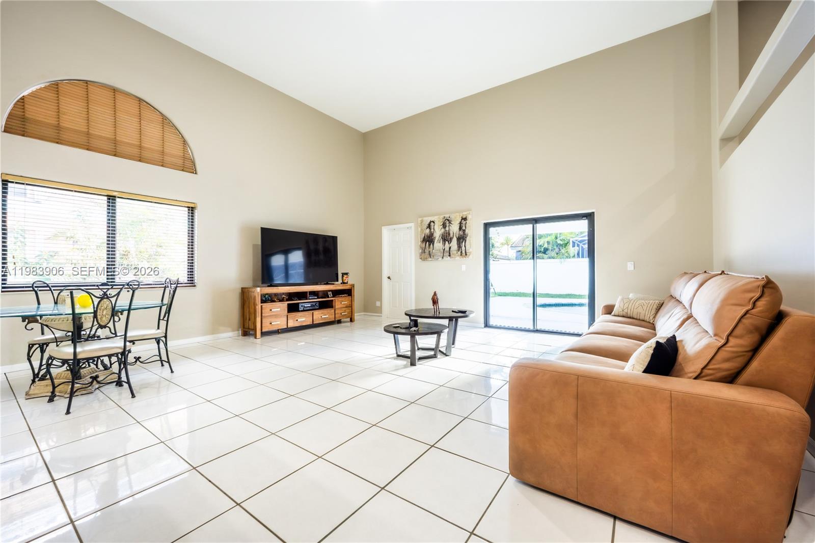 930 NW 197th Ave, Pembroke Pines FL 33029