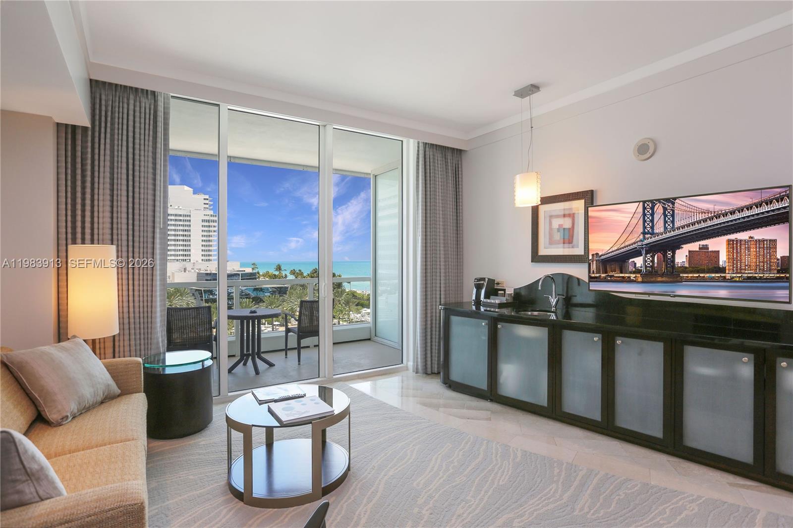 4391 Collins Ave #605, Miami Beach FL 33140