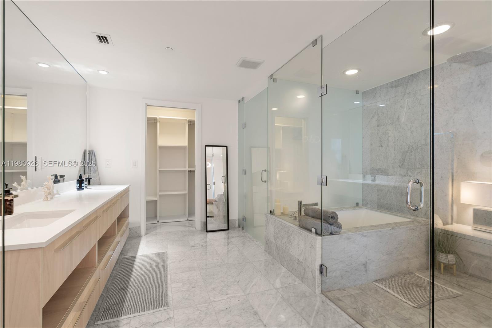 3131 NE 7th Ave #1202, Miami FL 33137