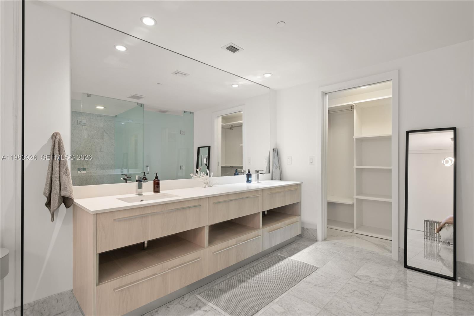3131 NE 7th Ave #1202, Miami FL 33137