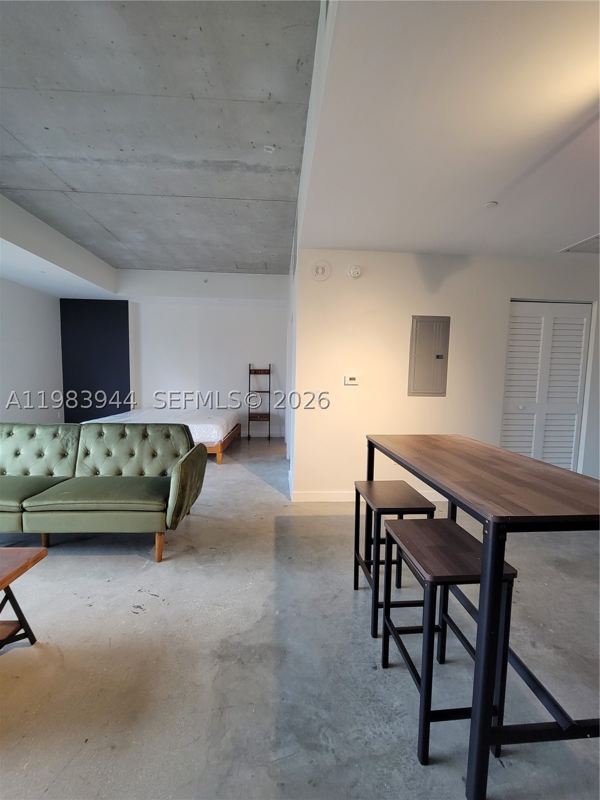151 SE 1st St #1507, Miami FL 33131