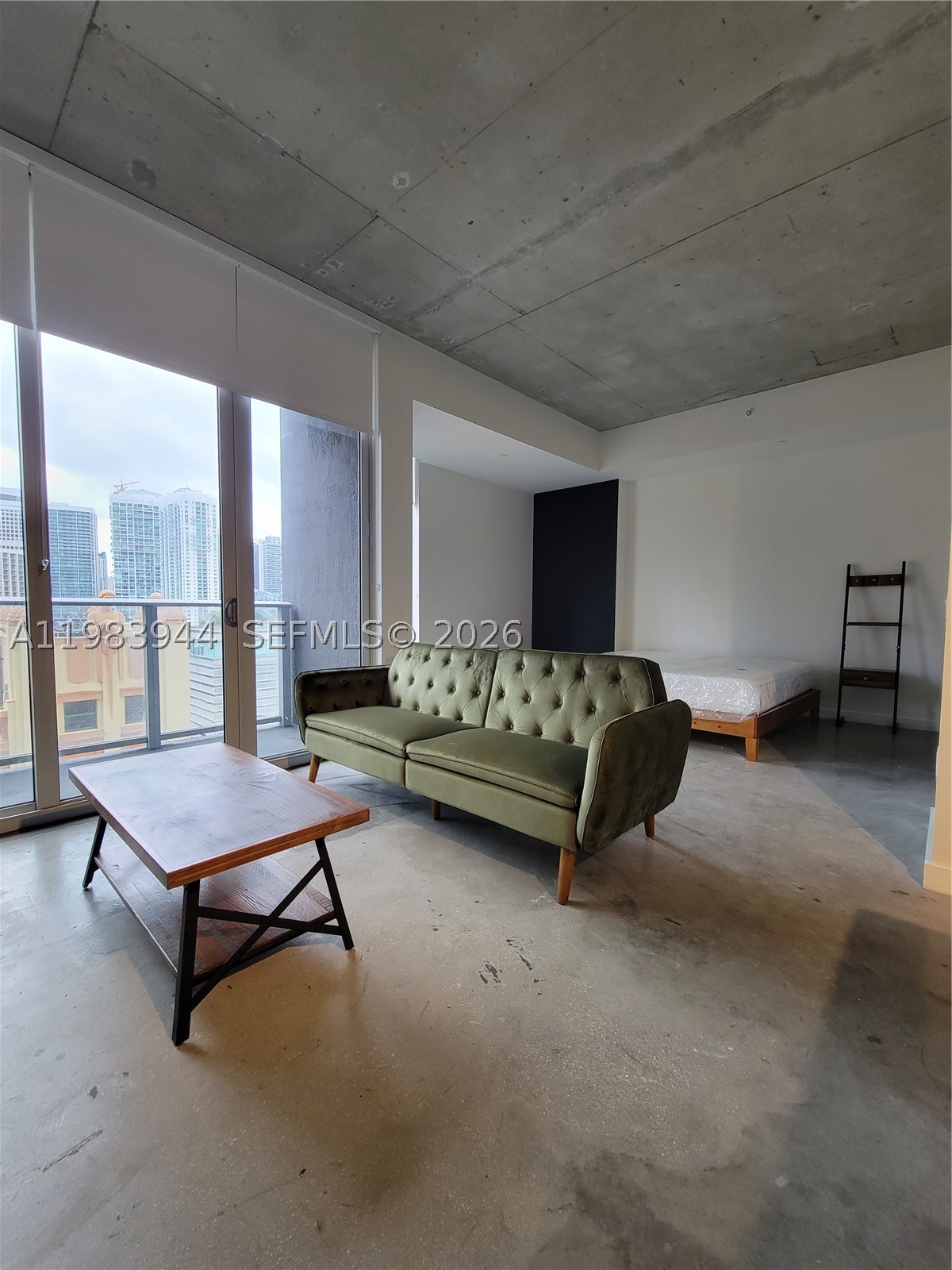 151 SE 1st St #1507, Miami FL 33131