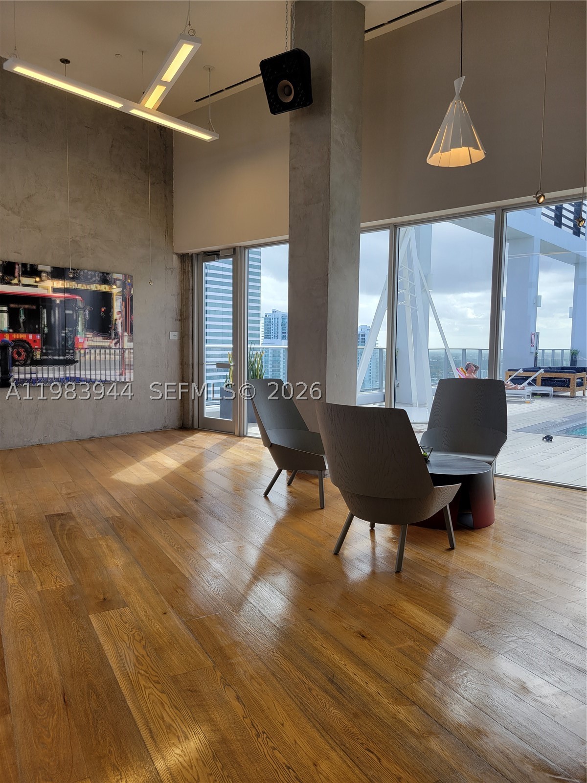 151 SE 1st St #1507, Miami FL 33131