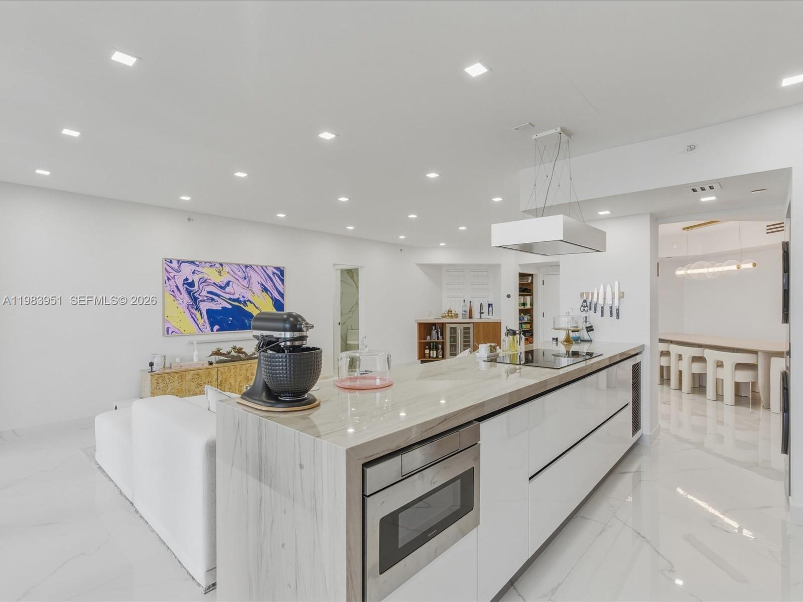 3000 Island Blvd #1501, Aventura FL 33160