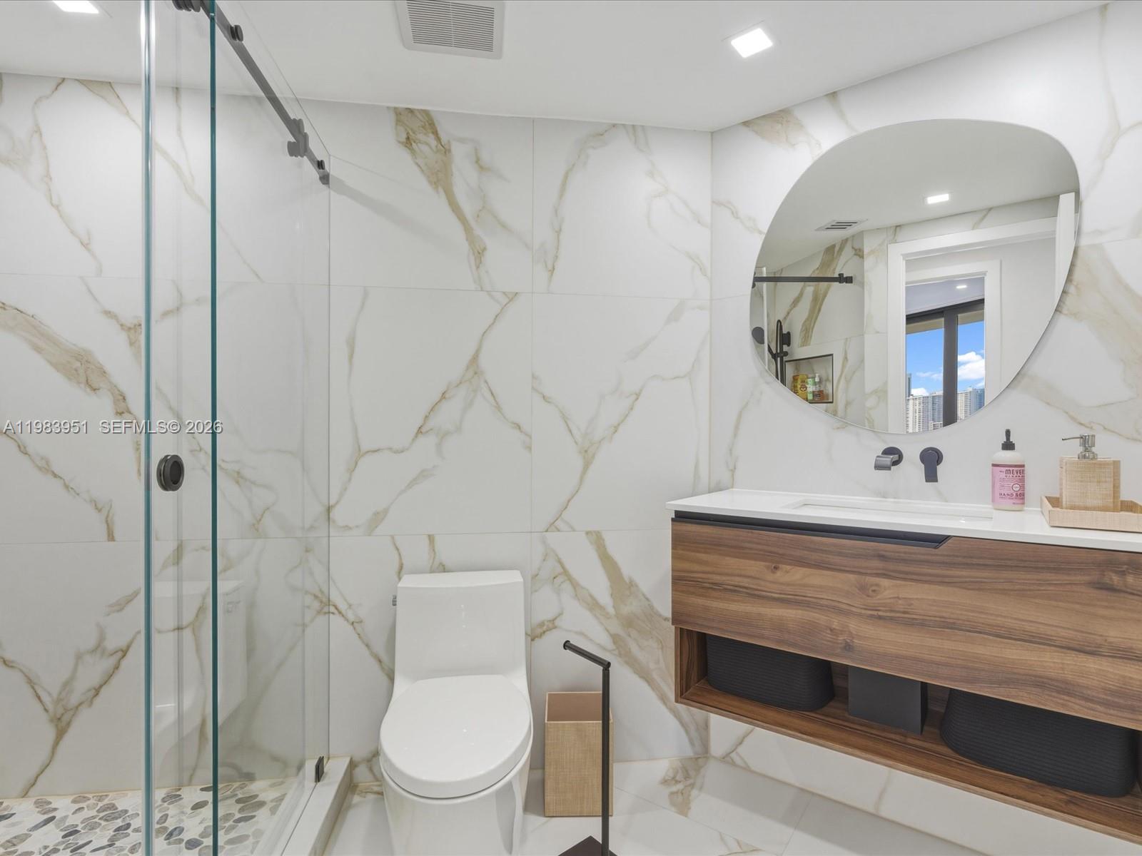 3000 Island Blvd #1501, Aventura FL 33160