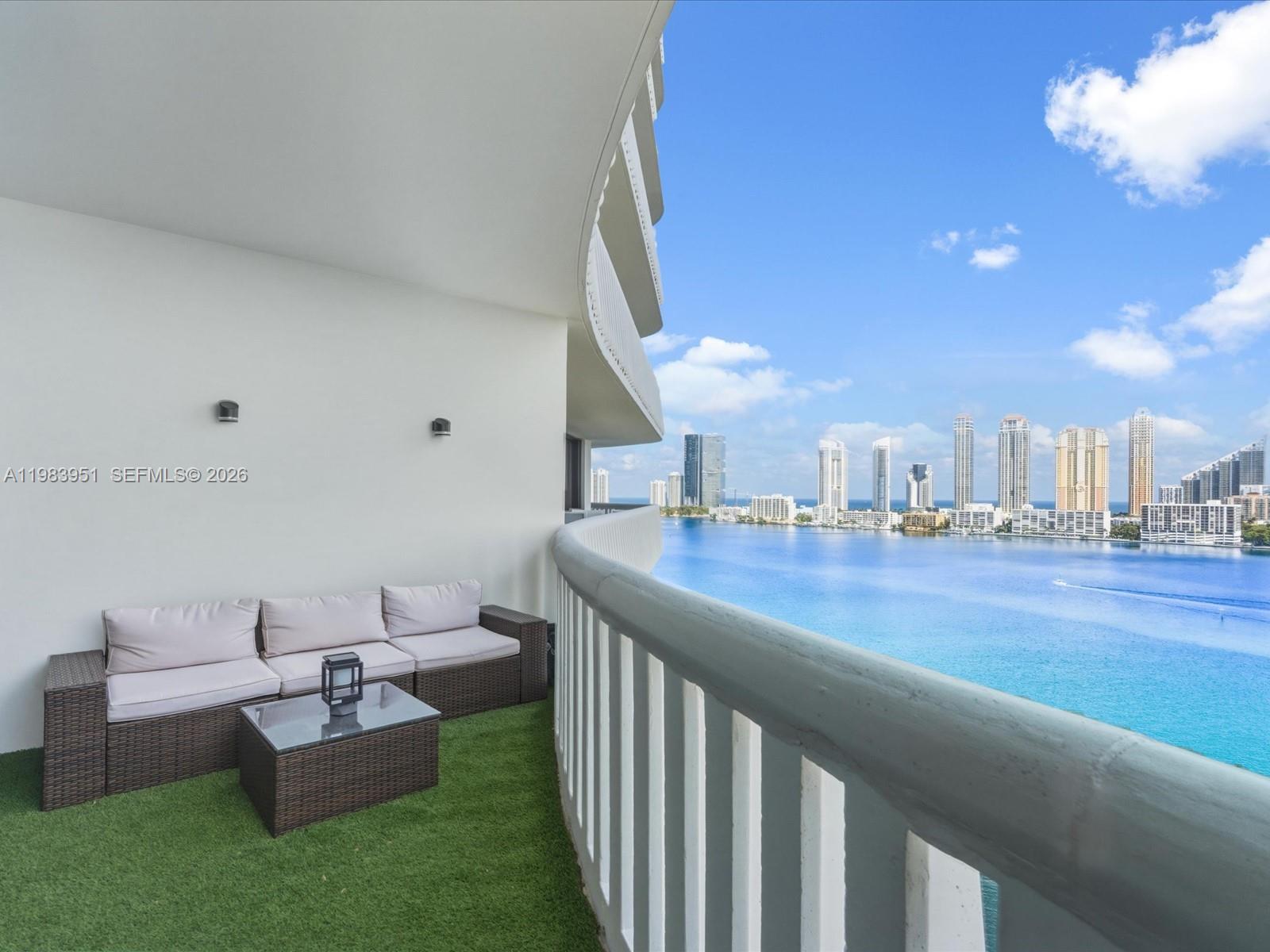 3000 Island Blvd #1501, Aventura FL 33160